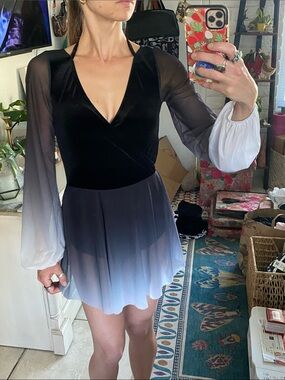 🌼 Weissman Chiffon Ombre Long-Sleeve Mini Dress for Dance or Halloween Costume